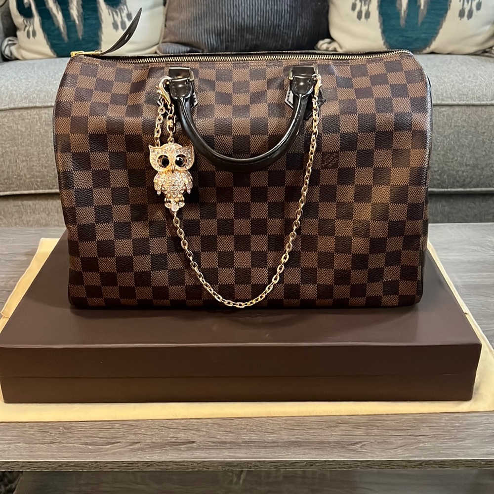 SOLD Louis Vuitton Speedy 35 🦉